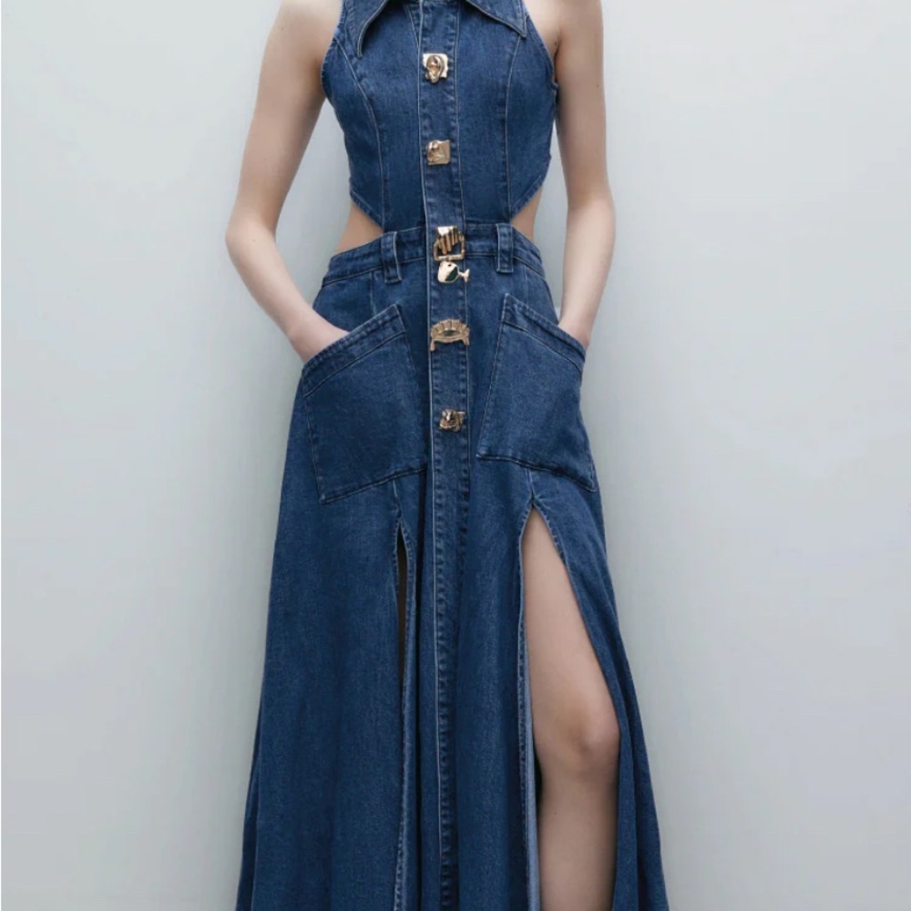 Urban Revivo Cutout Sleeveless Lapel Denim Dress